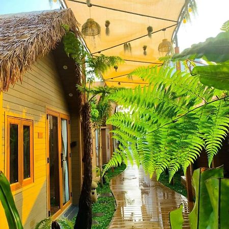 La Garden Homestay Long Xuyên エクステリア 写真