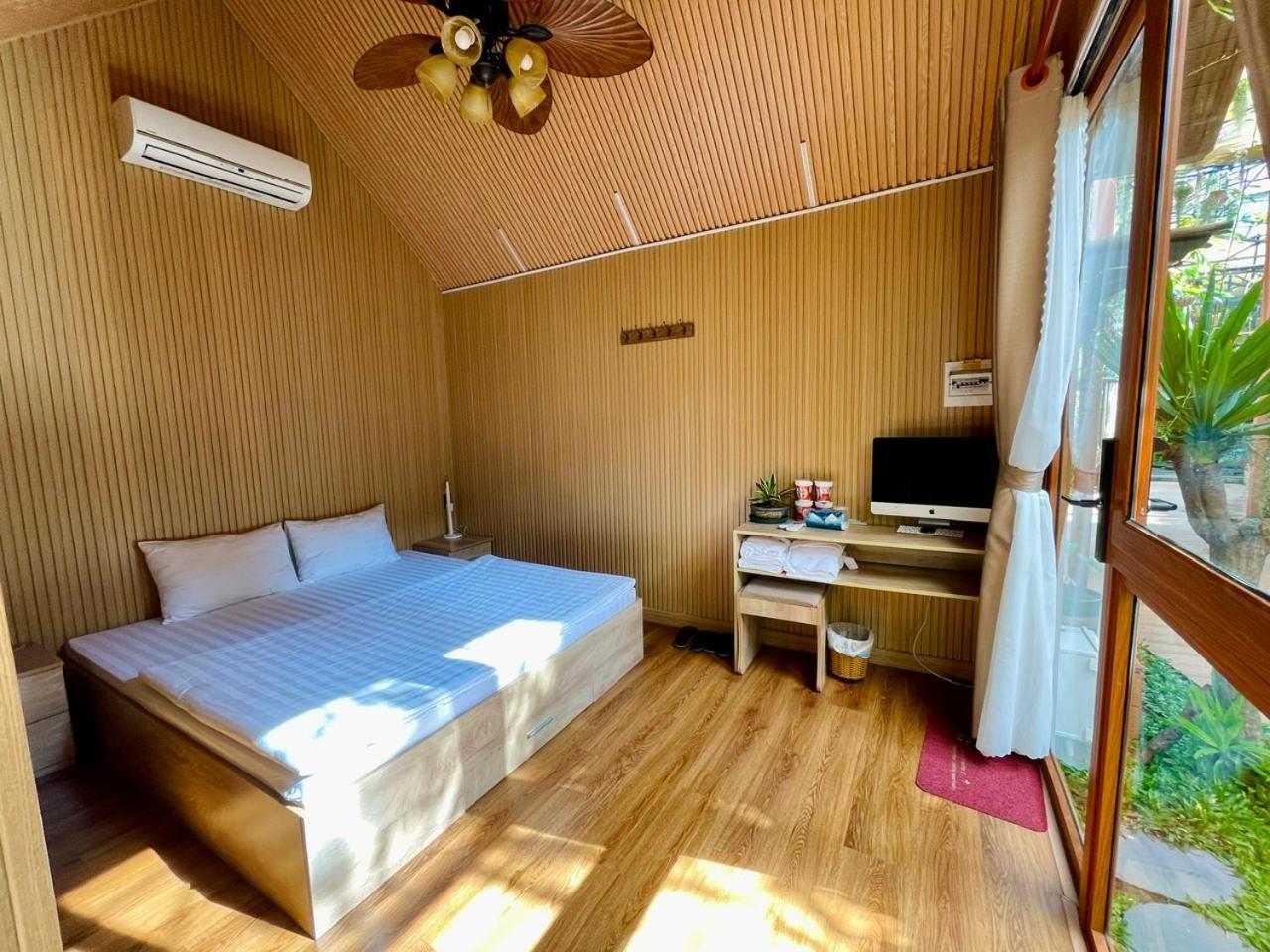 La Garden Homestay Long Xuyên エクステリア 写真
