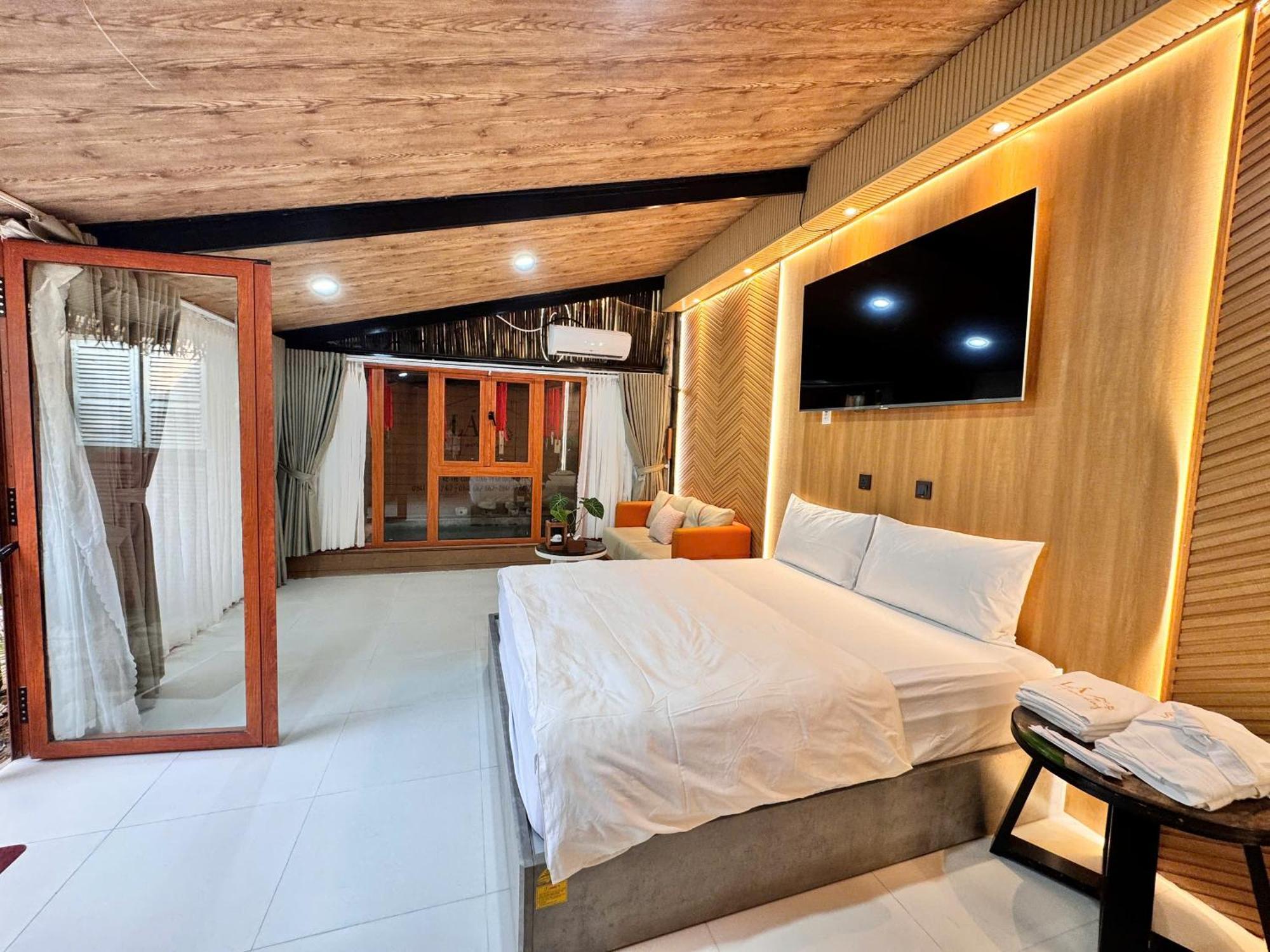 La Garden Homestay Long Xuyên エクステリア 写真