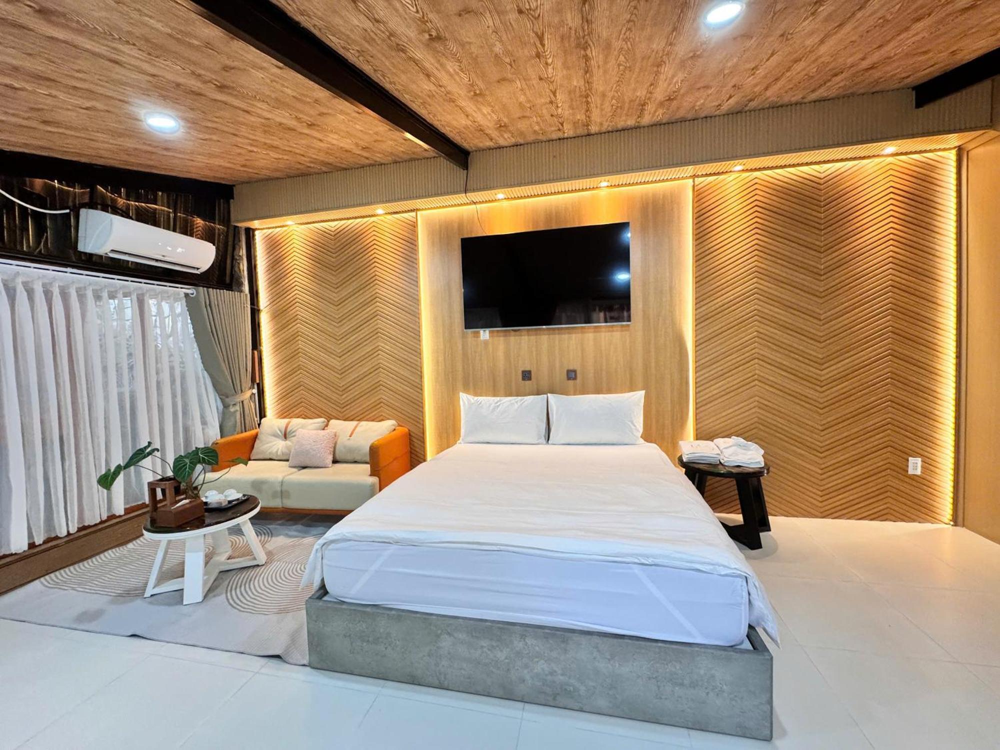 La Garden Homestay Long Xuyên エクステリア 写真