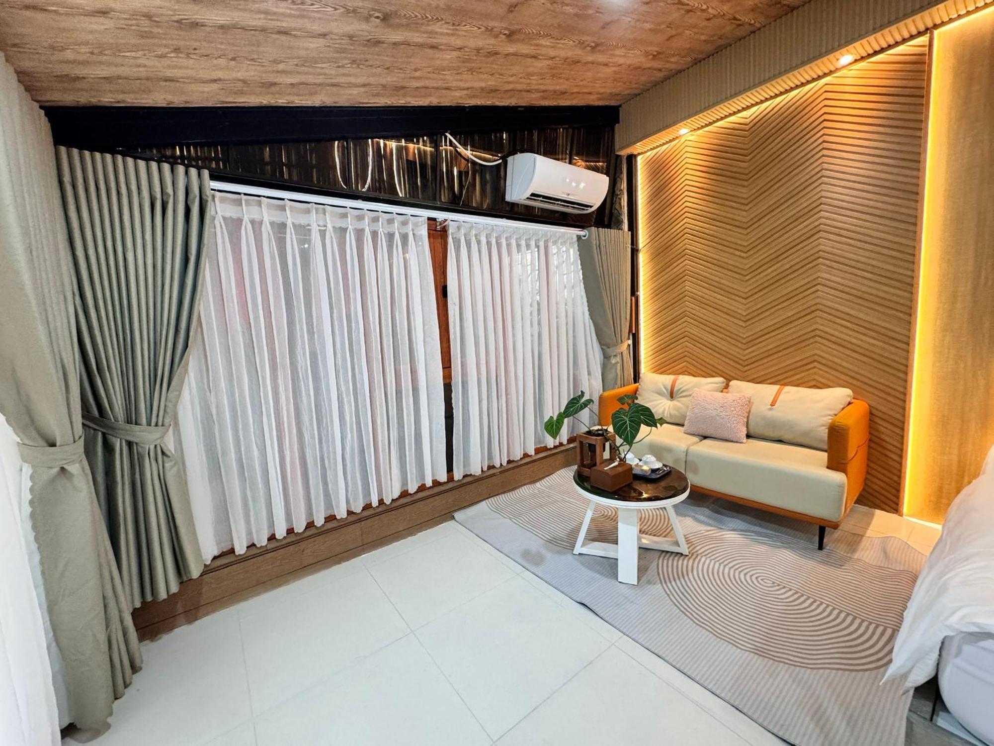 La Garden Homestay Long Xuyên エクステリア 写真